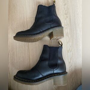 Dr Martens Cadence Black Leather Chelsea Boots